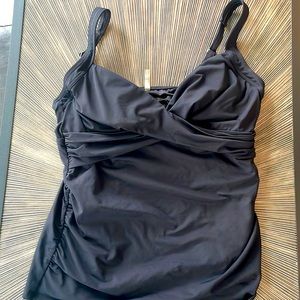 Lands end Women’s tankini top